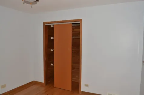 5929 West 64th Street Chicago IL 60638
