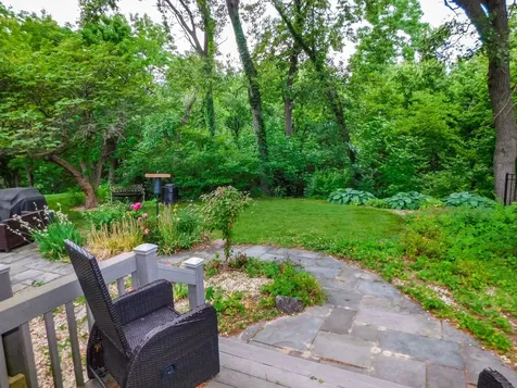527 Trading Post Trail Rockton IL 61072