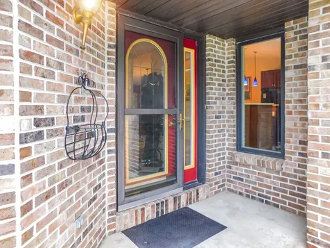 527 Trading Post Trail Rockton IL 61072