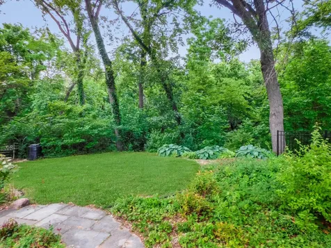 527 Trading Post Trail Rockton IL 61072