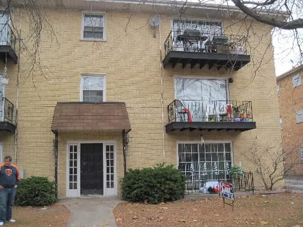 7032 O Connell Drive Chicago Ridge IL 60415