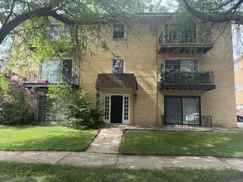 7032 O Connell Drive Chicago Ridge IL 60415