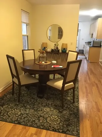 1230 West Wellington Avenue Chicago IL 60657