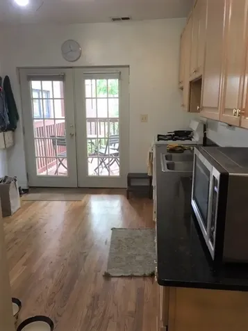 1230 West Wellington Avenue Chicago IL 60657