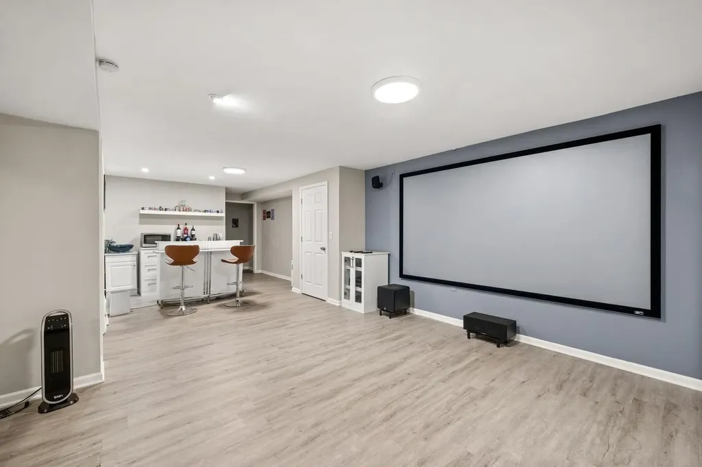 485 West Cimarron Drive Aurora IL 60504
