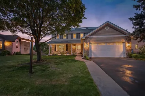 485 West Cimarron Drive Aurora IL 60504