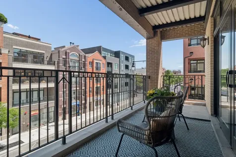 1415 West Belmont Avenue Chicago IL 60657