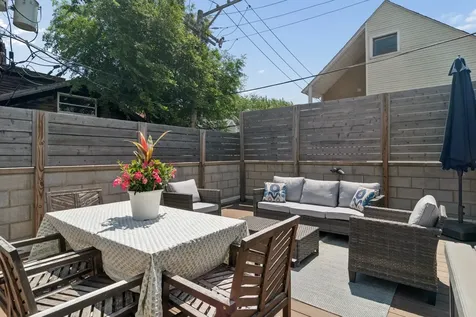 1415 West Belmont Avenue Chicago IL 60657