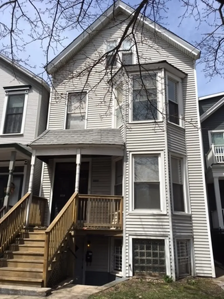 1116 West Wellington Avenue Chicago IL 60657