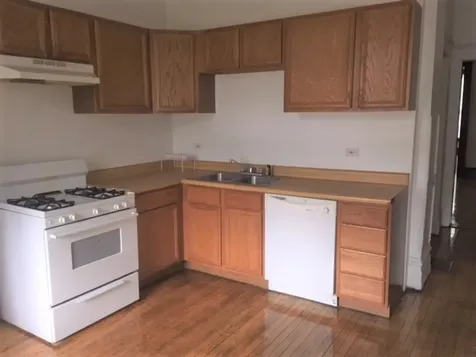 1116 West Wellington Avenue Chicago IL 60657