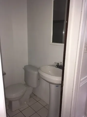 1116 West Wellington Avenue Chicago IL 60657