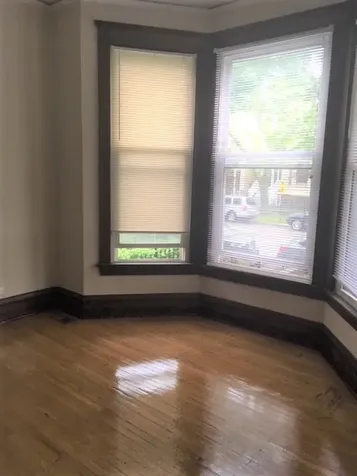 1116 West Wellington Avenue Chicago IL 60657