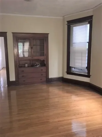 1116 West Wellington Avenue Chicago IL 60657