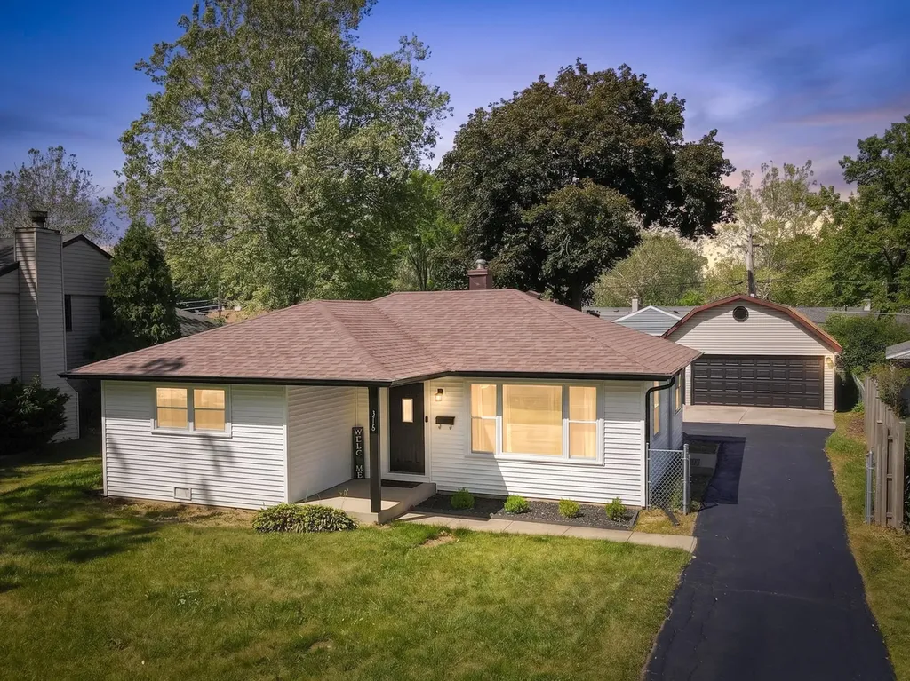 3712 Wren Lane Rolling Meadows IL 60008