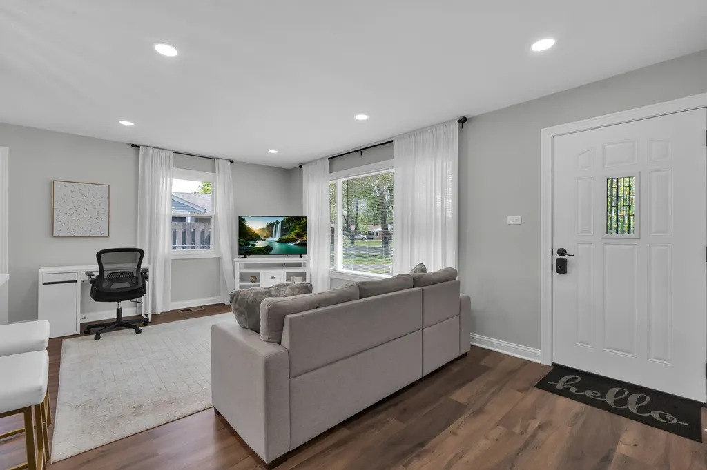 3712 Wren Lane Rolling Meadows IL 60008