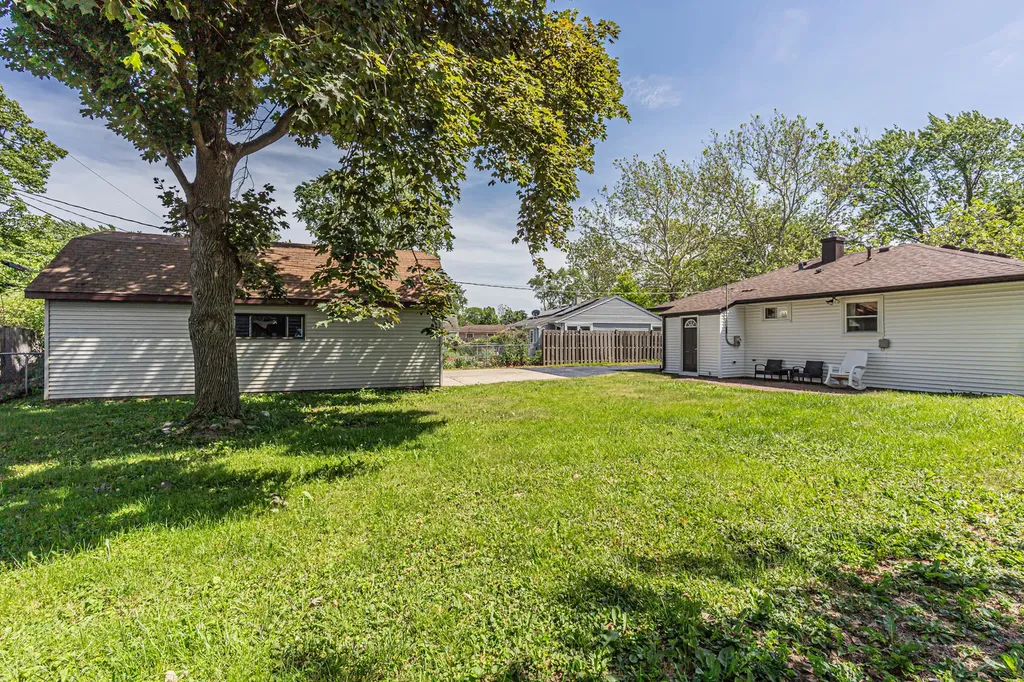 3712 Wren Lane Rolling Meadows IL 60008