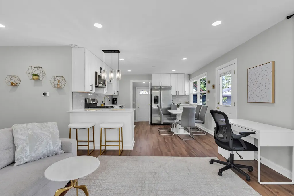 3712 Wren Lane Rolling Meadows IL 60008