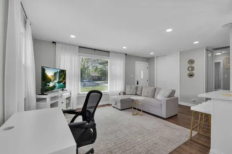 3712 Wren Lane Rolling Meadows IL 60008