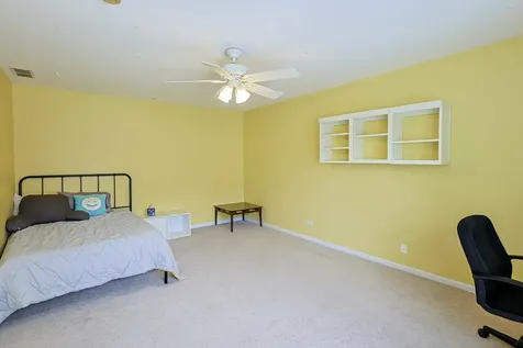 5686 Angouleme Lane Hoffman Estates IL 60192