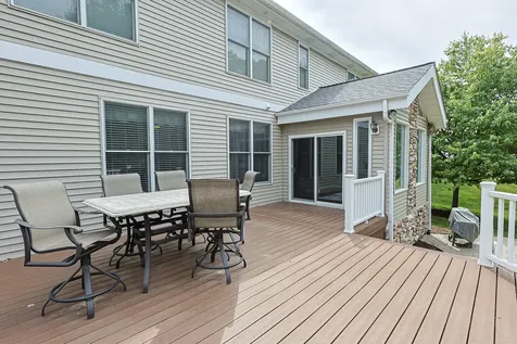 5686 Angouleme Lane Hoffman Estates IL 60192