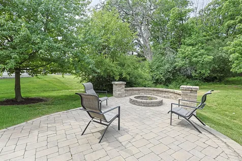 5686 Angouleme Lane Hoffman Estates IL 60192