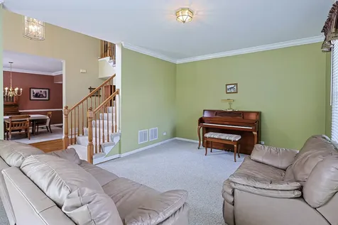 5686 Angouleme Lane Hoffman Estates IL 60192