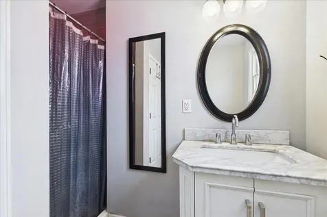 52 South Midland Avenue Mundelein IL 60060