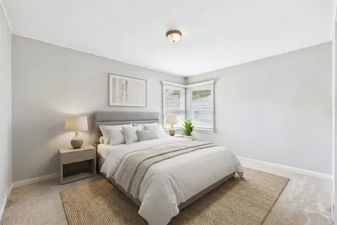 52 South Midland Avenue Mundelein IL 60060