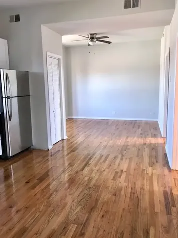 1351 West Roscoe Street Chicago IL 60657