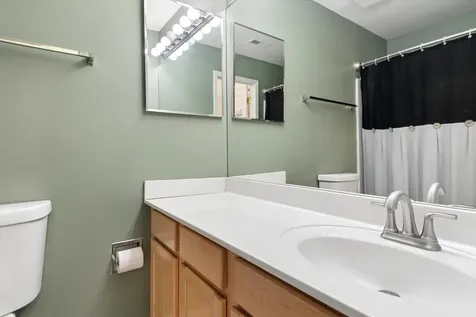 43 Orchard Terrace Lombard IL 60148