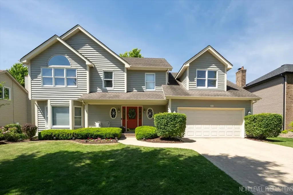 221 Breckenridge Drive Aurora IL 60504