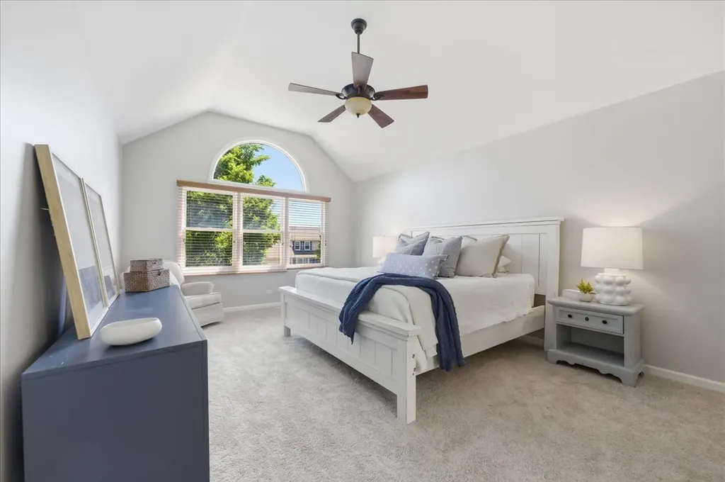 221 Breckenridge Drive Aurora IL 60504