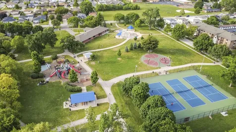 5425 Drury Lane Oak Lawn IL 60453