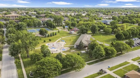 5425 Drury Lane Oak Lawn IL 60453