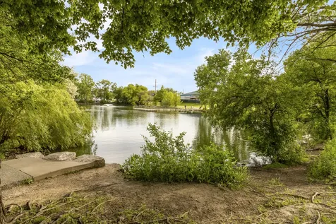 5425 Drury Lane Oak Lawn IL 60453