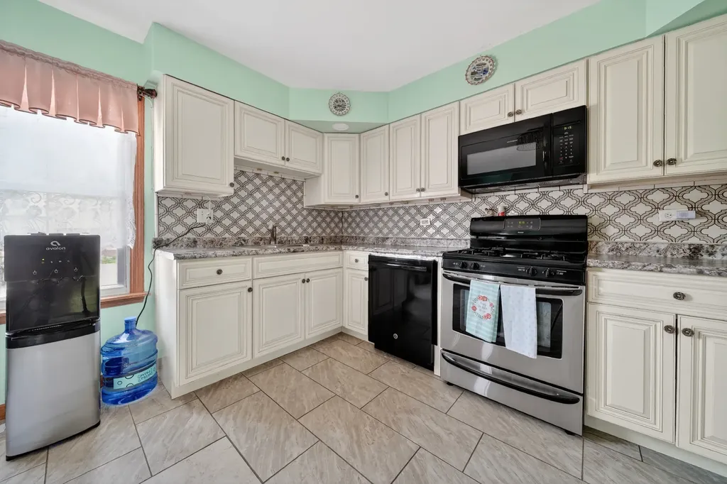 1104 Basin Drive Lockport IL 60441
