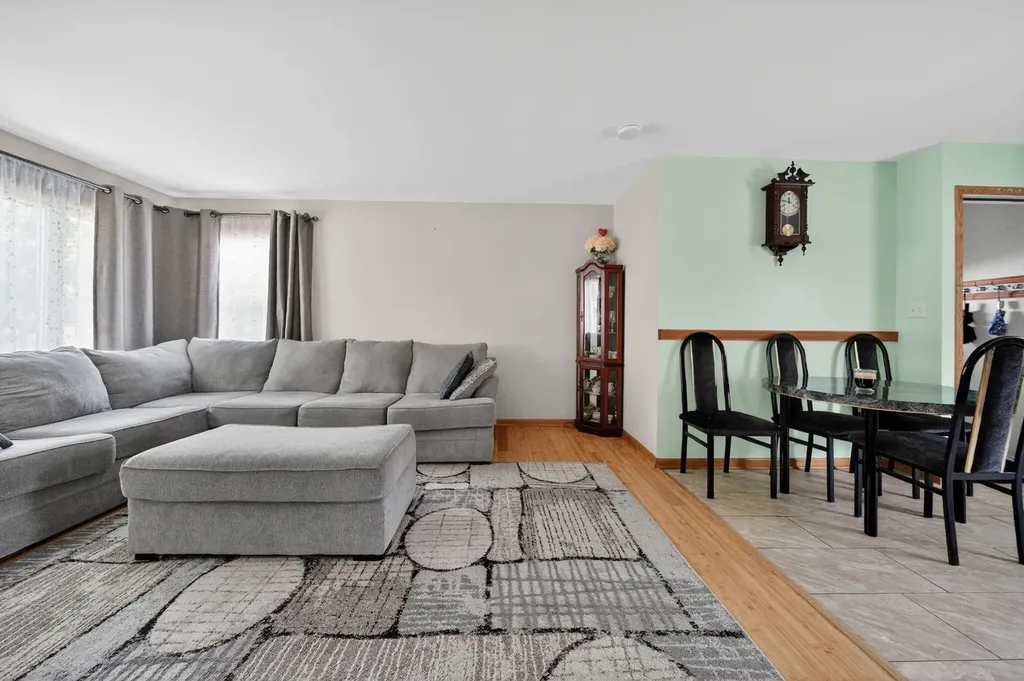 1104 Basin Drive Lockport IL 60441