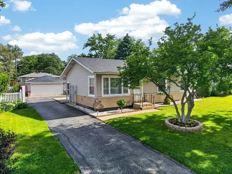 1104 Basin Drive Lockport IL 60441