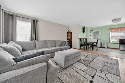 1104 Basin Drive Lockport IL 60441