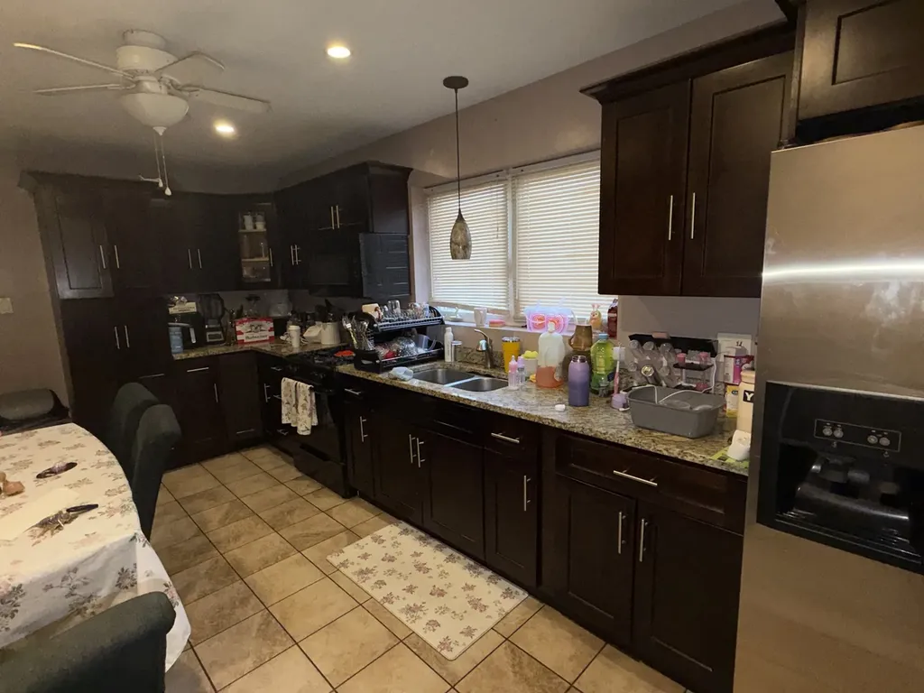 3847 West 70th Street Chicago IL 60629