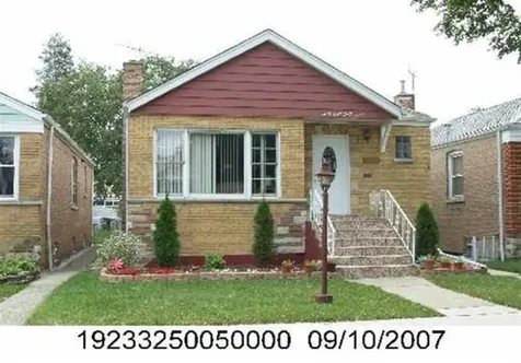 3847 West 70th Street Chicago IL 60629