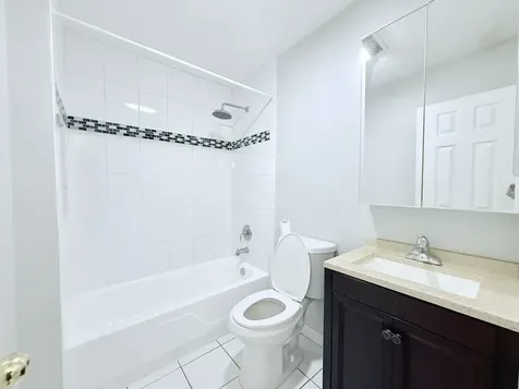 1525 North Windsor Drive Arlington Heights IL 60004