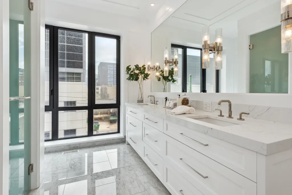 116 North Willard Court Chicago IL 60607