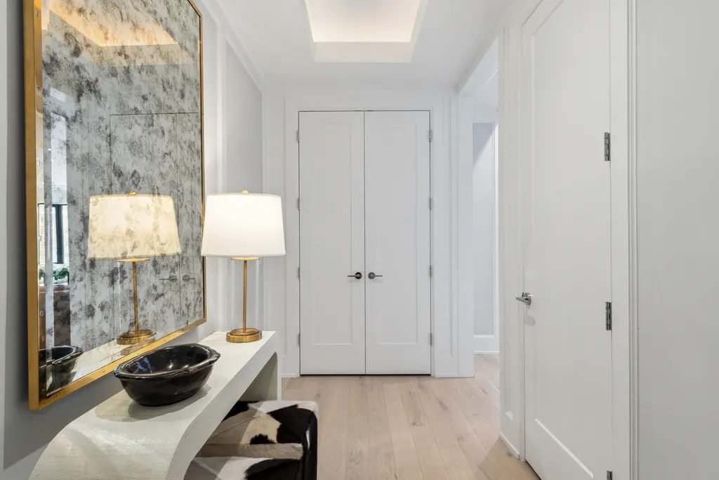 116 North Willard Court Chicago IL 60607