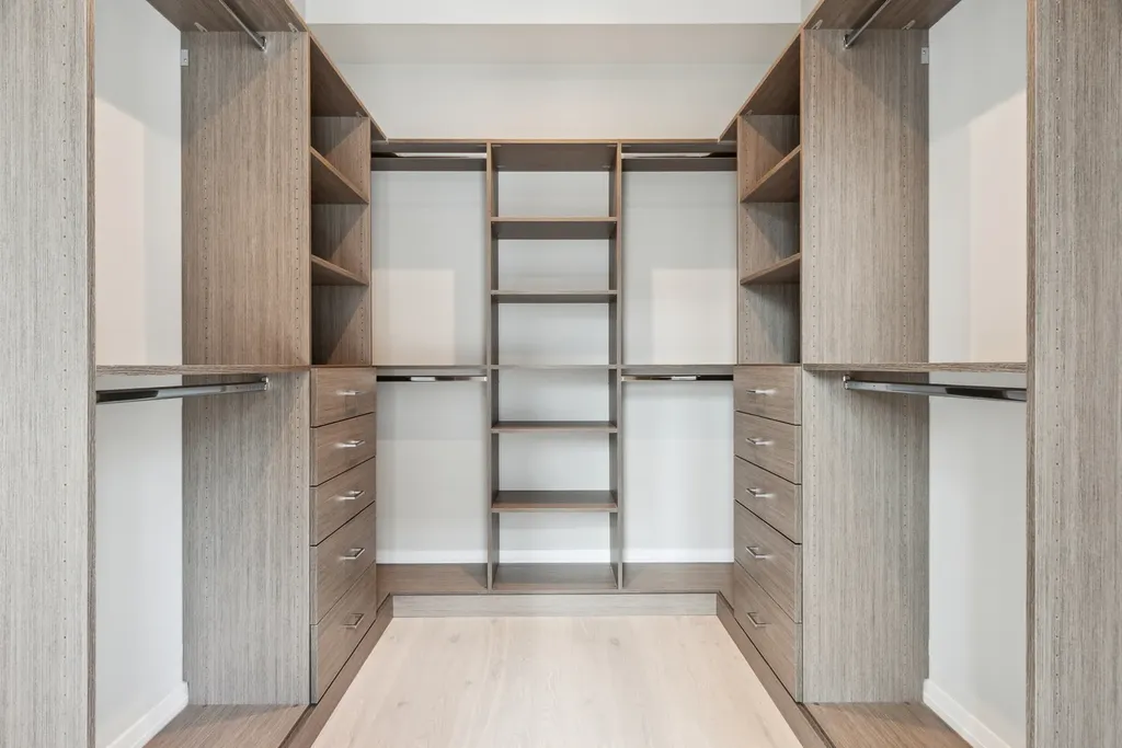 116 North Willard Court Chicago IL 60607