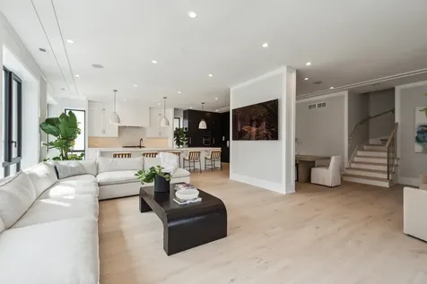 116 North Willard Court Chicago IL 60607