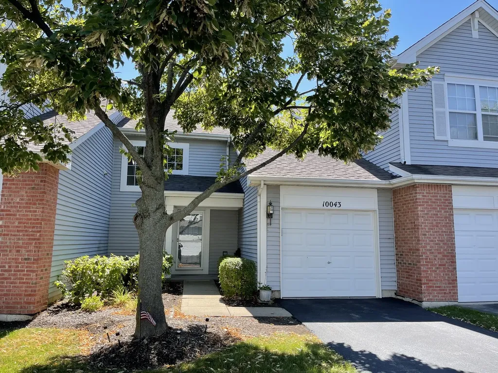 10043 Haverhill Lane Huntley IL 60142