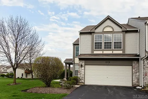 3279 Bromley Lane Aurora IL 60502