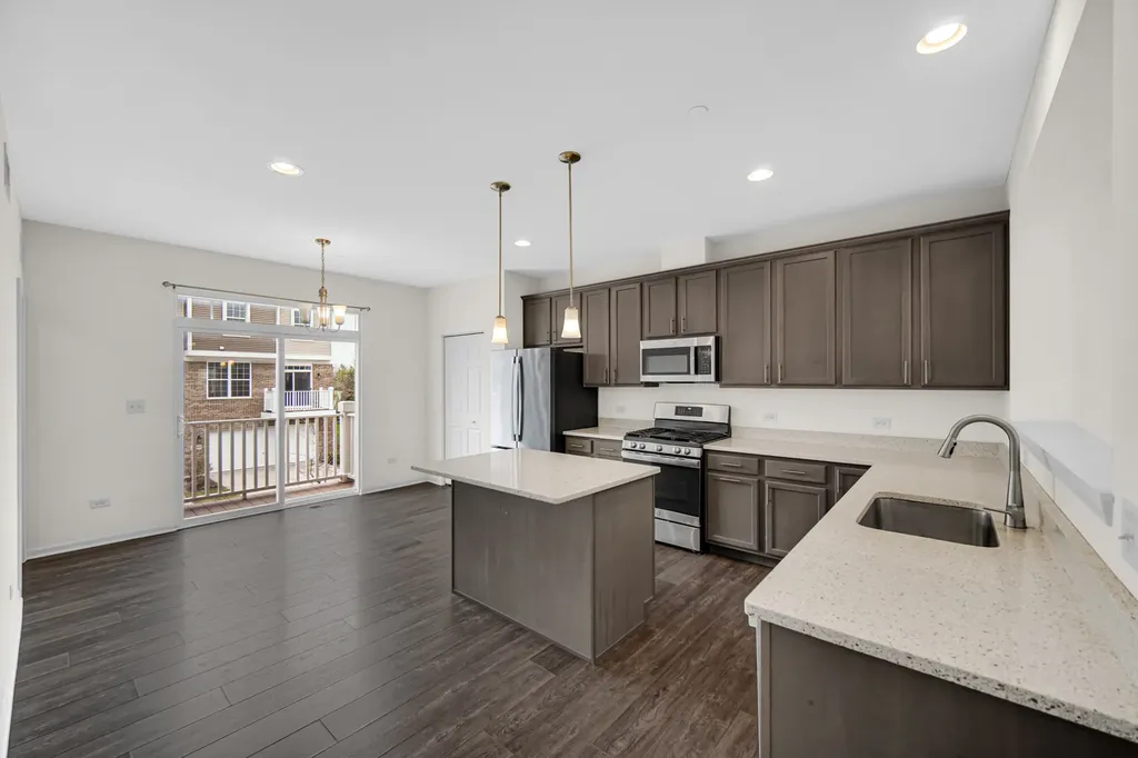4456 Monroe Court Naperville IL 60564