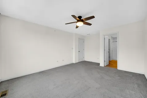4456 Monroe Court Naperville IL 60564